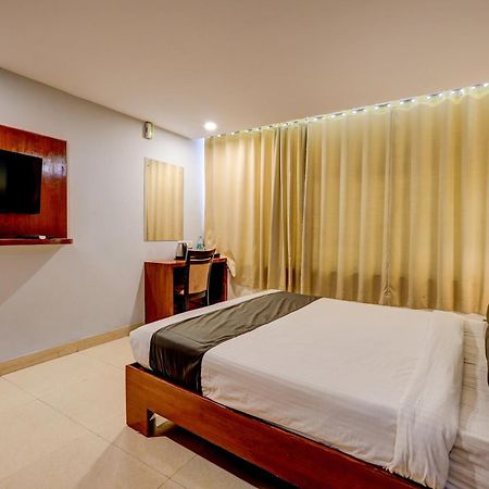 Hotel O V3R Residency Bangalore Extérieur photo