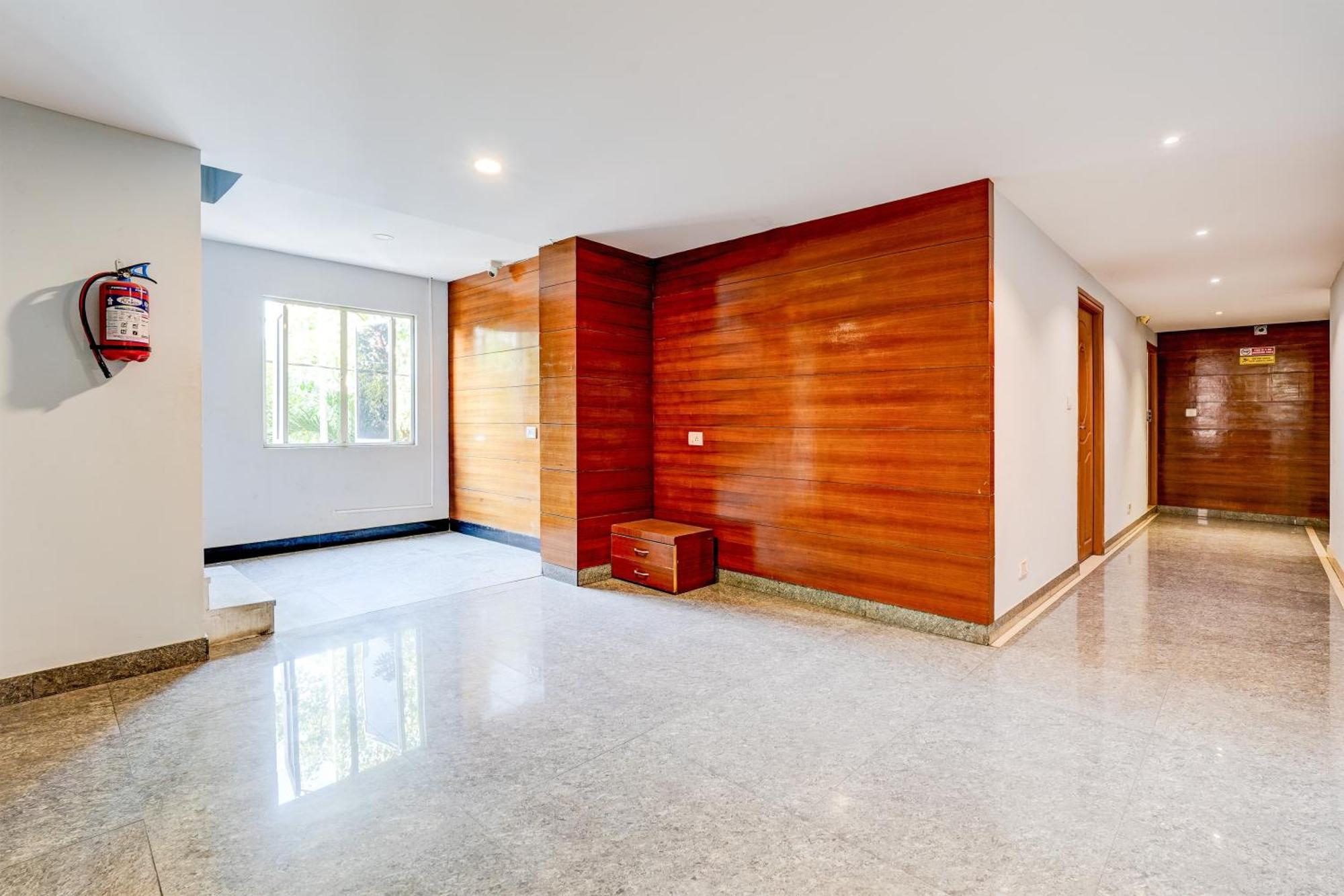 Hotel O V3R Residency Bangalore Extérieur photo
